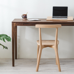 【接單訂製】黑胡桃原木經典餐桌